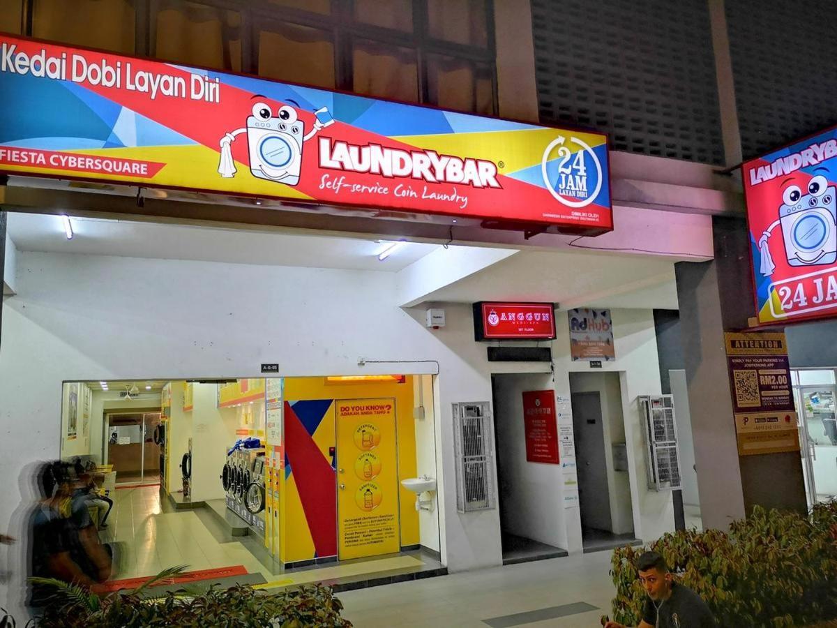 Colour-Theme Designed, Private Studio Home, Cybersquare 27B Cyberjaya, Flexihome-My Εξωτερικό φωτογραφία