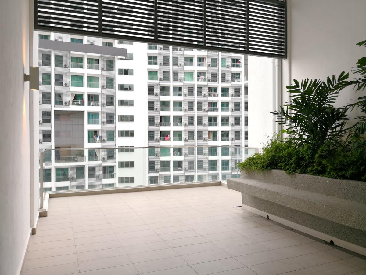 Colour-Theme Designed, Private Studio Home, Cybersquare 27B Cyberjaya, Flexihome-My Εξωτερικό φωτογραφία