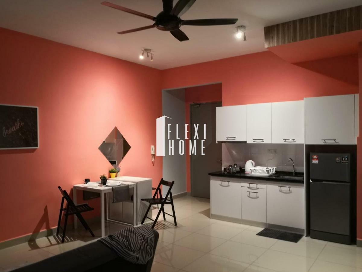 Colour-Theme Designed, Private Studio Home, Cybersquare 27B Cyberjaya, Flexihome-My Εξωτερικό φωτογραφία