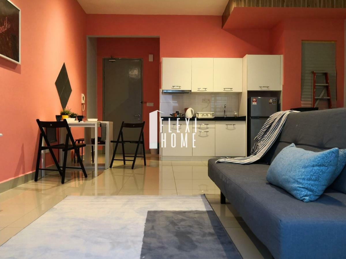 Colour-Theme Designed, Private Studio Home, Cybersquare 27B Cyberjaya, Flexihome-My Εξωτερικό φωτογραφία